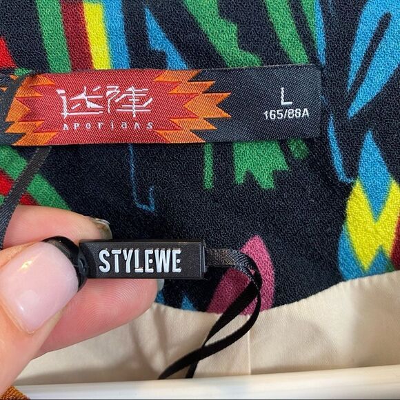 New Without Tags Aporia.As embroidered Floral Cropped Jacket Size Large - Picture 10 of 16